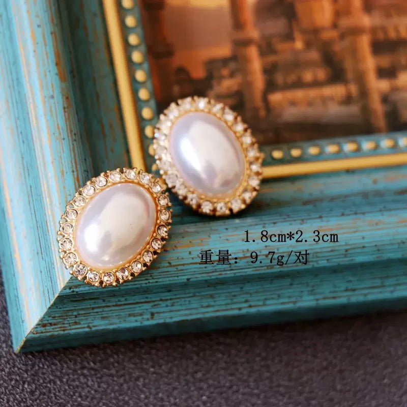 Vintage Mabe Pearl Necklace & Earrings Set 🎻| Retro Audrey Hepburn Style Jewelry | Velvetique